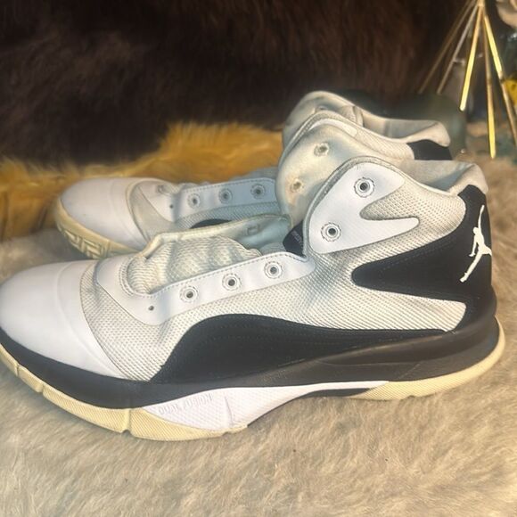 Nike Air Jordan shoes 11 (3100) main image 7